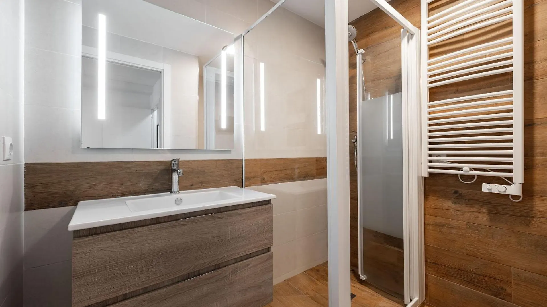 Lägenhet Confortable Y Luminoso Alojamiento Exterior En San Sebastián